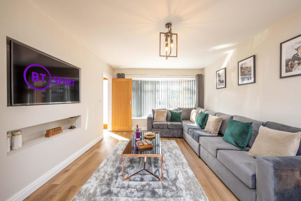 The Oaklands - Luxury Spacious 6-Bed, Near Solihull, Birmingham City, Jlr, Nec, Airport, Resorts World, Hs2 Экстерьер фото